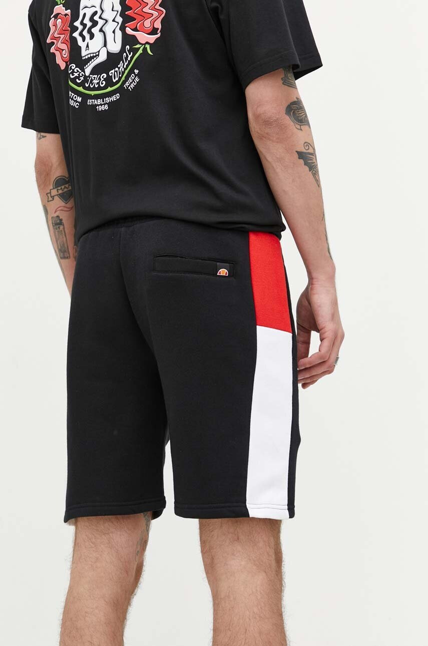 Ellesse Къс панталон в черно - Pepit.bg