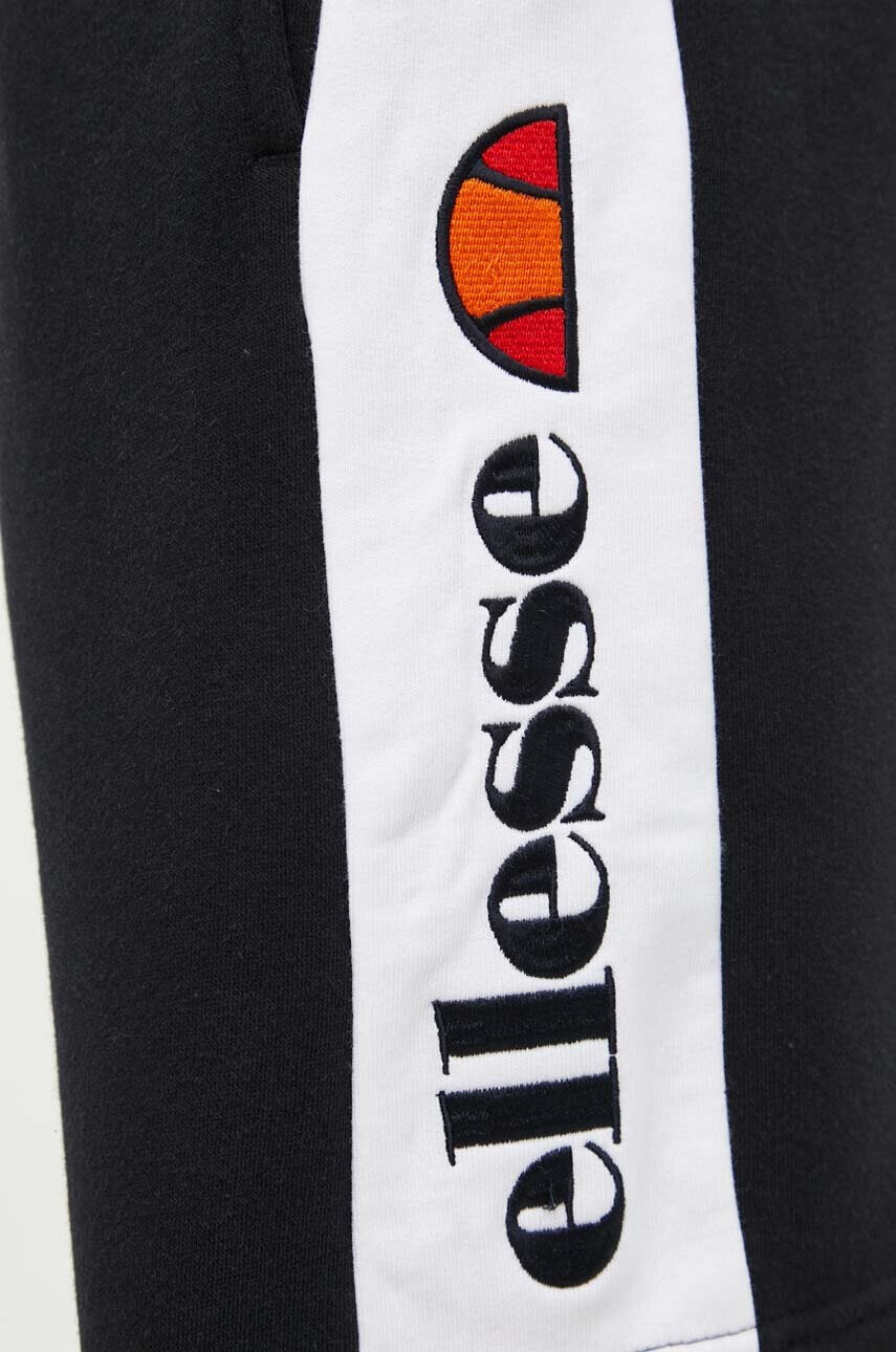 Ellesse Къс панталон в черно - Pepit.bg