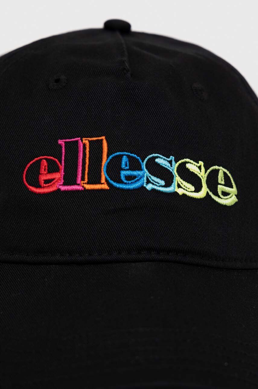 Ellesse Памучна шапка с козирка в черно с принт - Pepit.bg