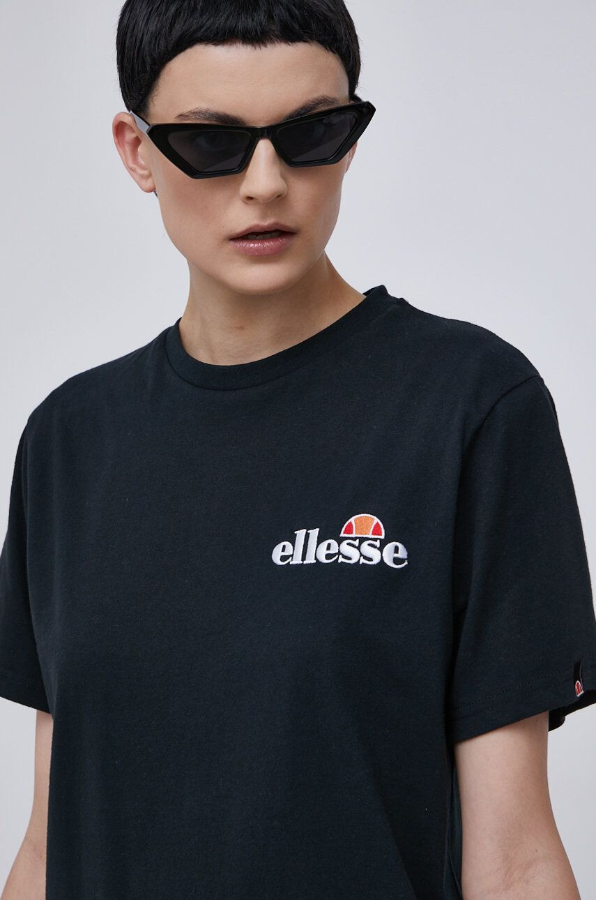 Ellesse Памучна тениска в черно - Pepit.bg