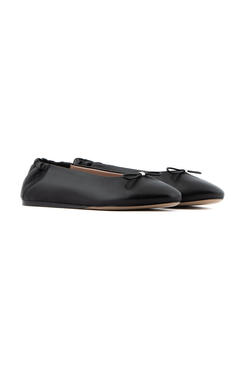 Emporio Armani Кожени балеринки в черно - Pepit.bg