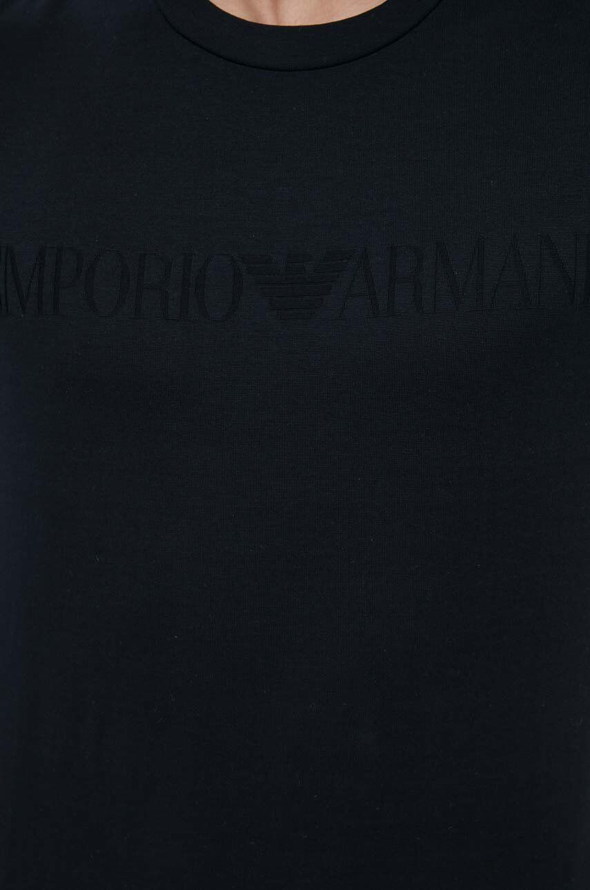 Emporio Armani Памучна тениска в тъмносиньо с апликация - Pepit.bg