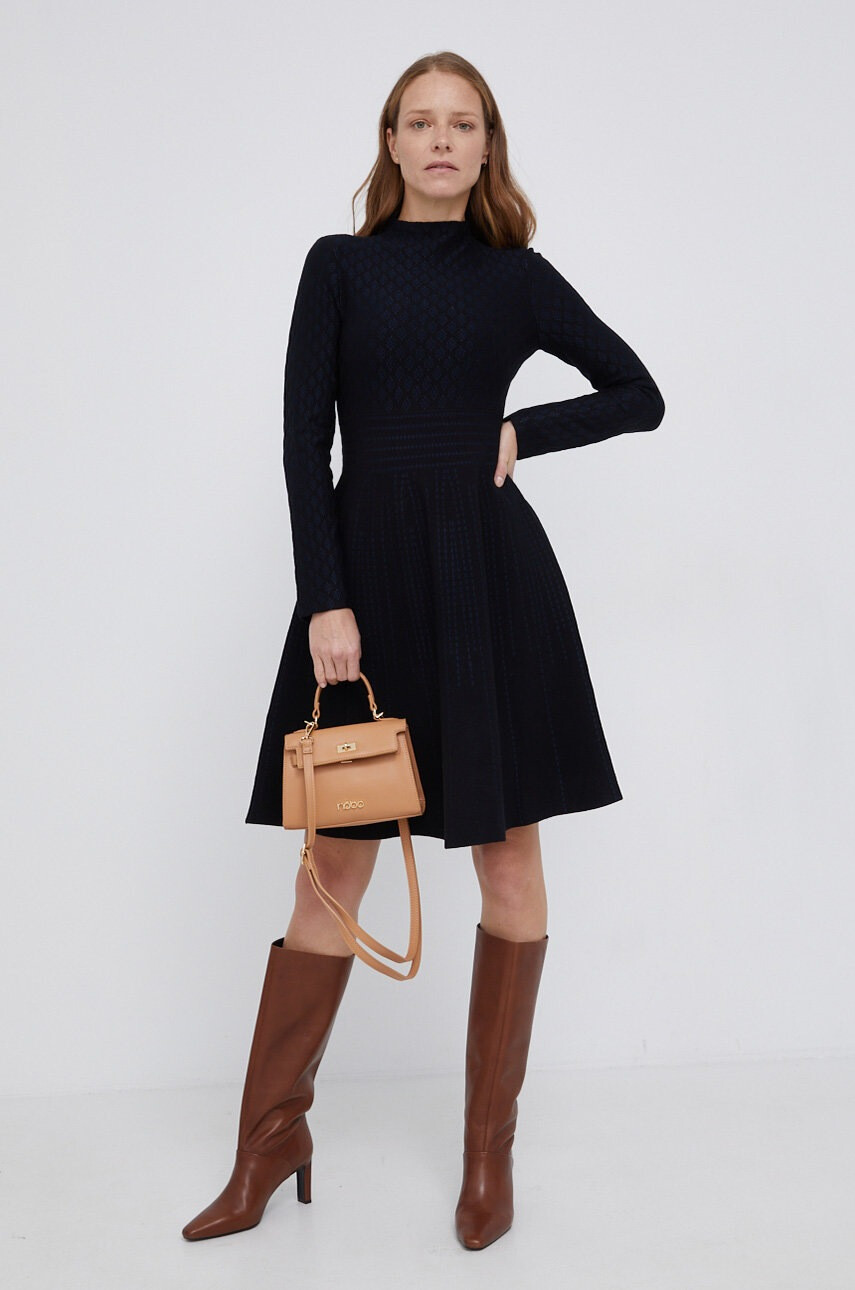 Emporio Armani Рокля - Pepit.bg