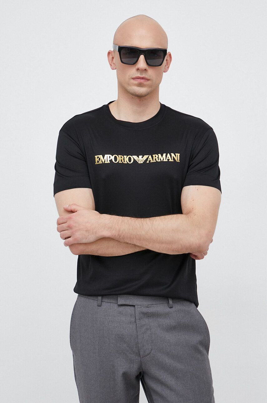 Emporio Armani Тениска в черно с принт - Pepit.bg