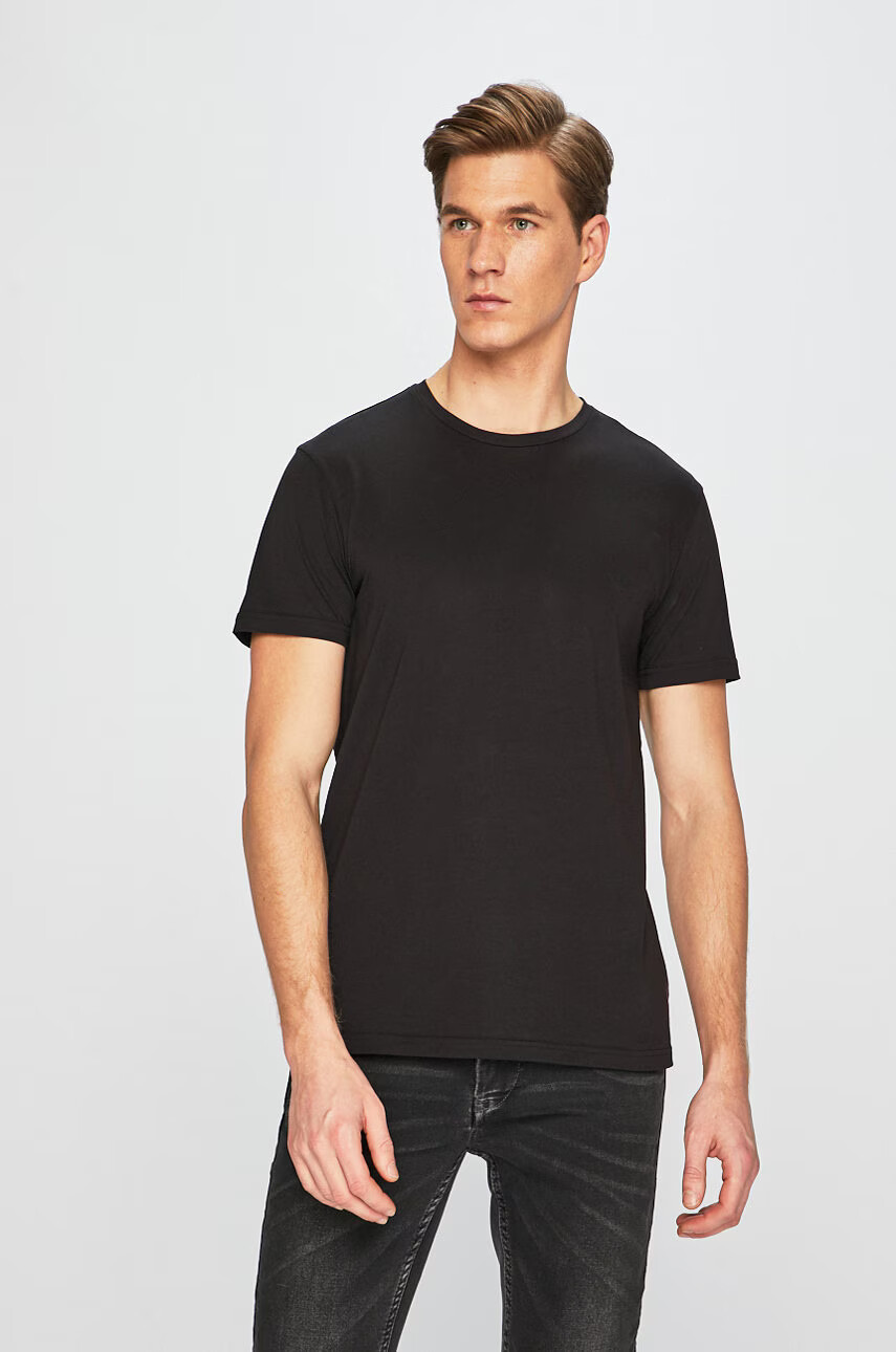 Emporio Armani Тениска - Pepit.bg