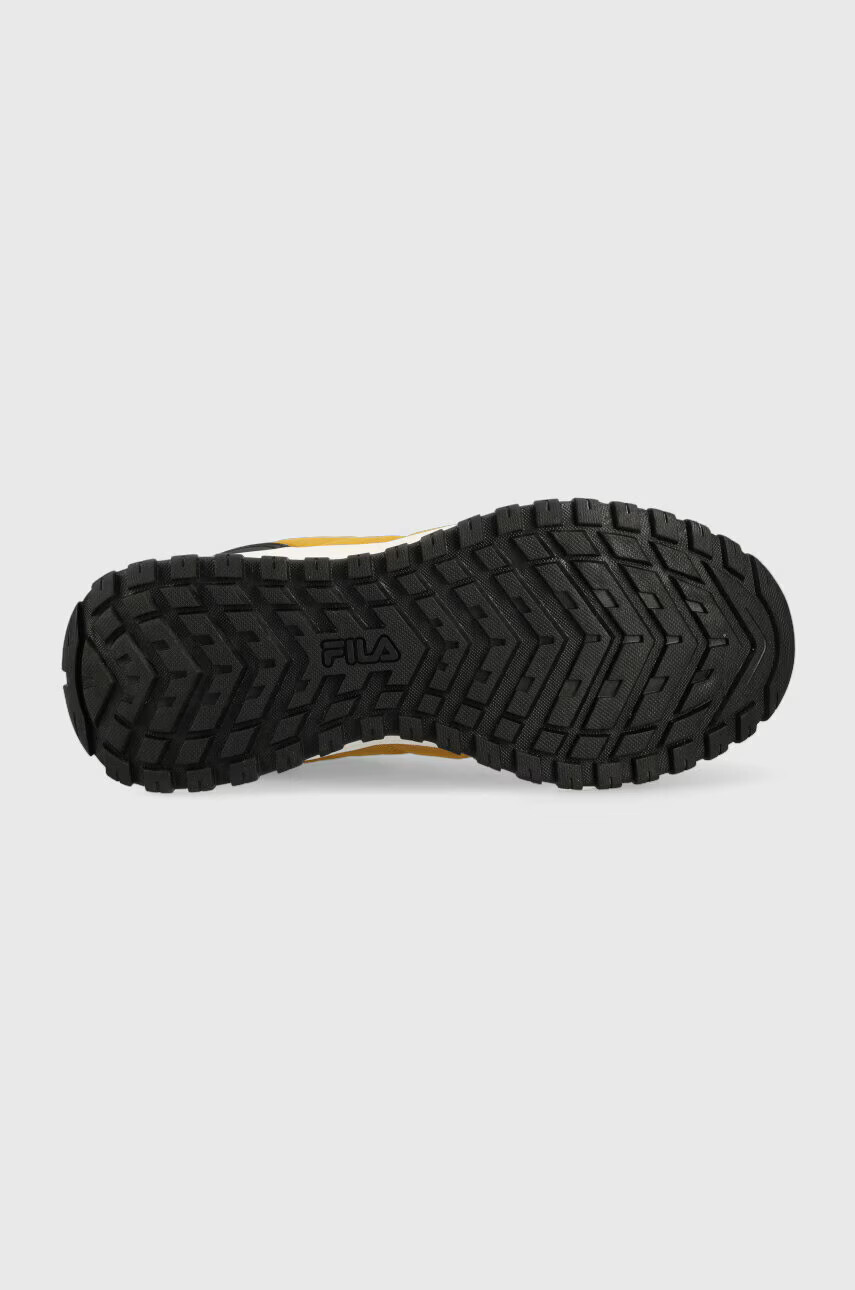 Fila Обувки Hikebooster Low в бежово - Pepit.bg