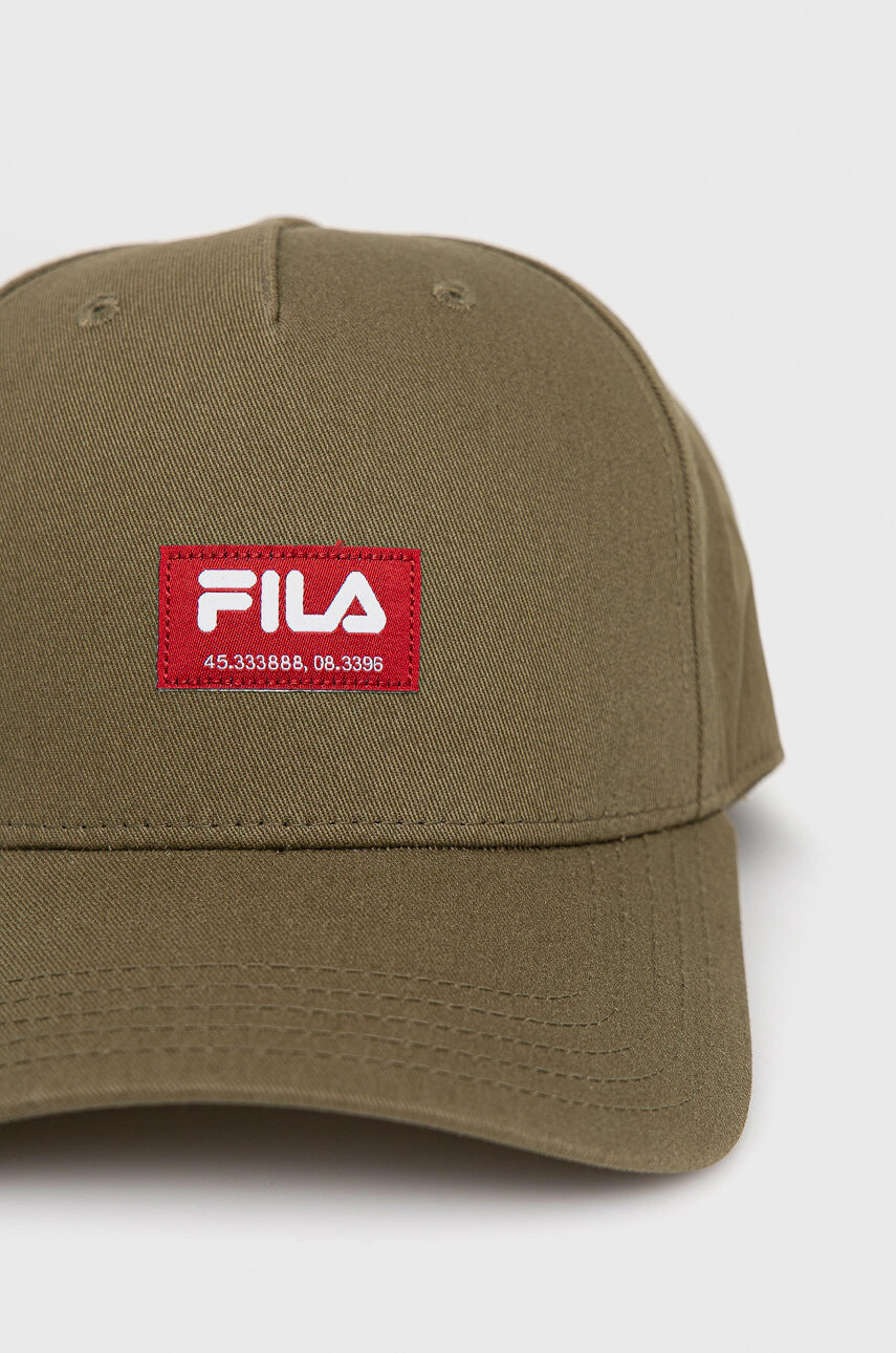 Fila Шапка в зелено с апликация - Pepit.bg