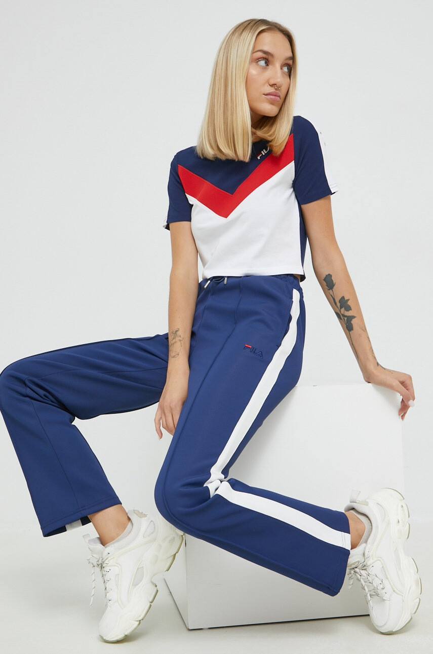 Fila Тениска в тъмносиньо - Pepit.bg