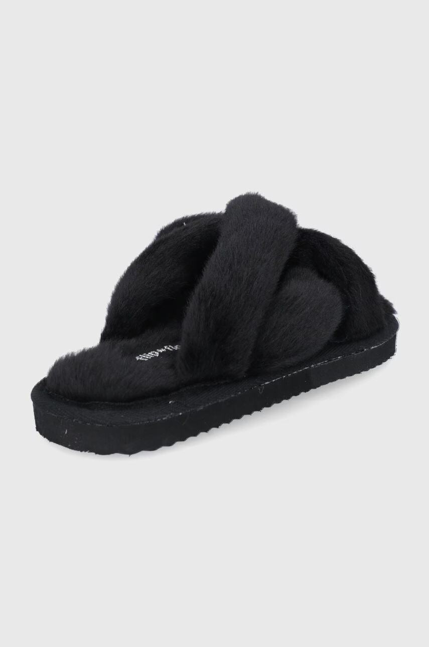 Flip*Flop Пантофи в черно - Pepit.bg