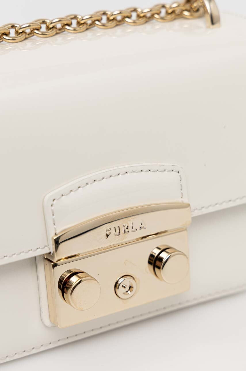 Furla Чанта в бяло - Pepit.bg