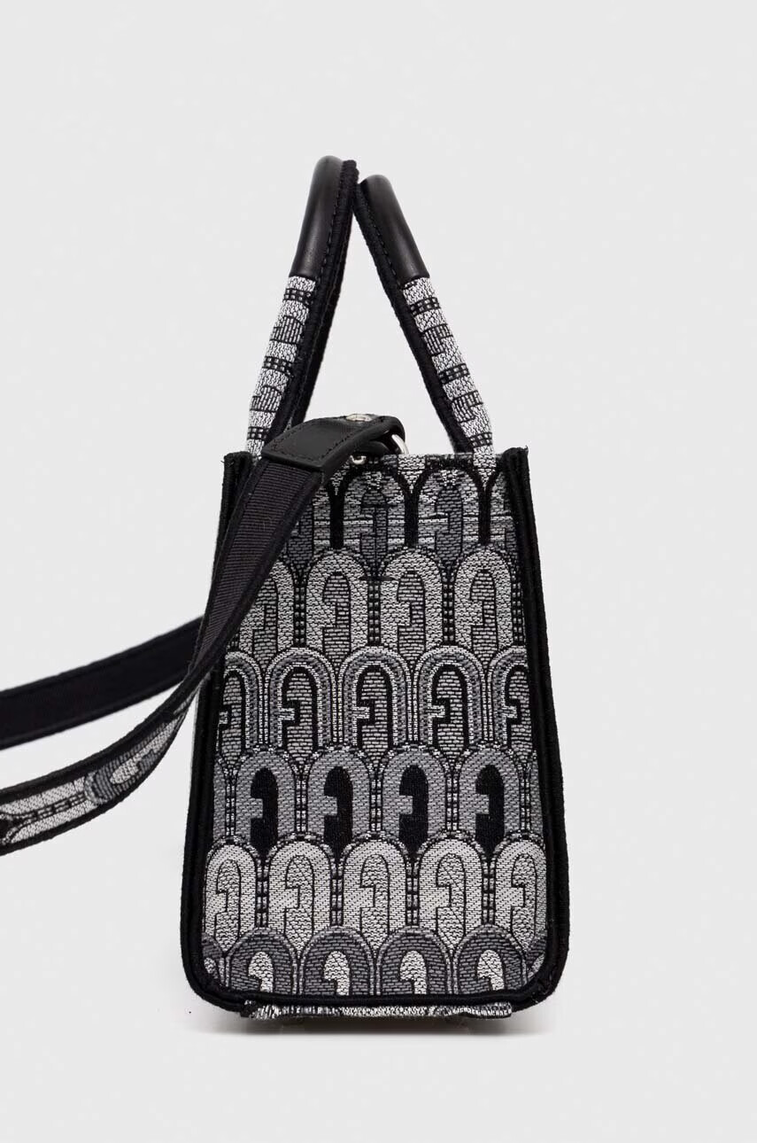 Furla Чанта в черно - Pepit.bg