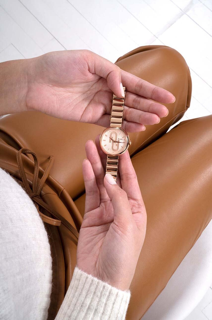 Furla Часовник WW00005010L3 дамски в златисто - Pepit.bg