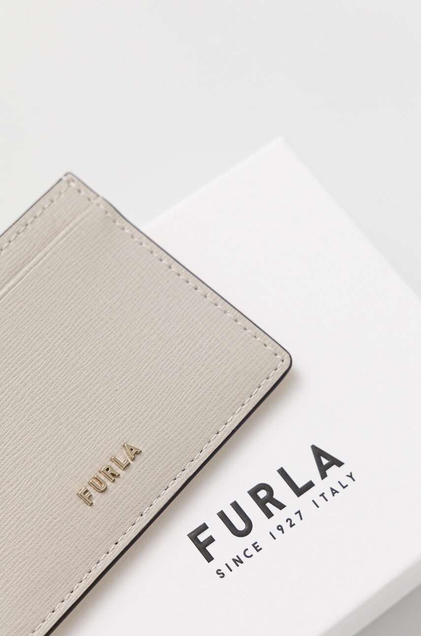 Furla Кожен калъф за карти дамски в бежово - Pepit.bg