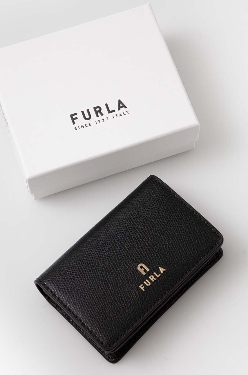 Furla Кожен портфейл дамски в черно - Pepit.bg