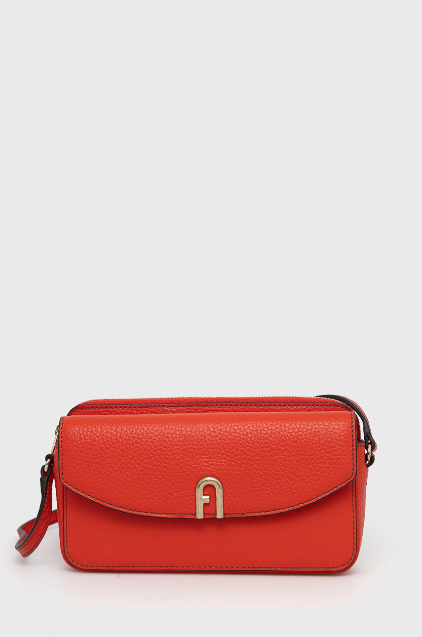 Furla Кожена чанта в червено - Pepit.bg