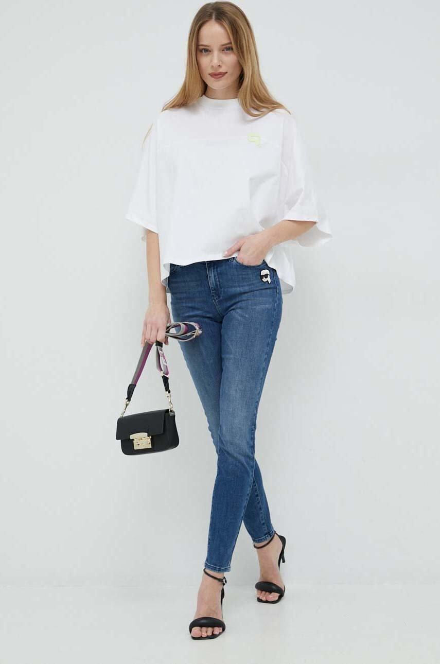 Furla Кожена чанта в черно - Pepit.bg