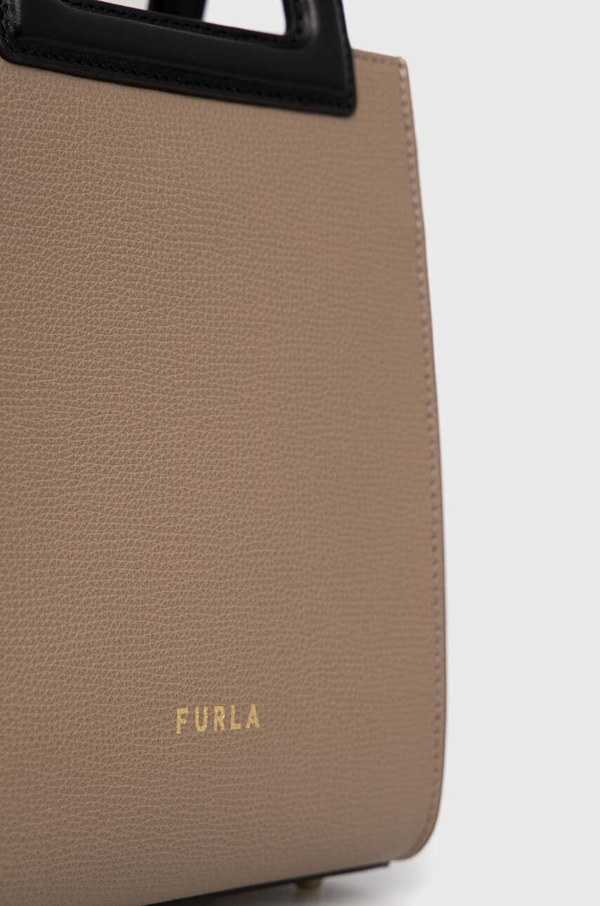 Furla Кожена чанта в черно - Pepit.bg