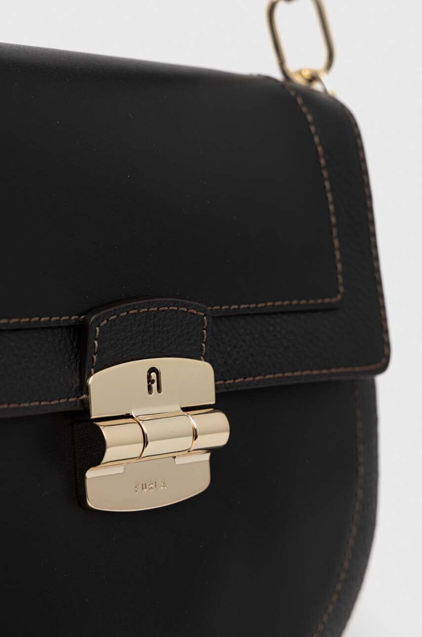 Furla Кожена чанта в черно - Pepit.bg