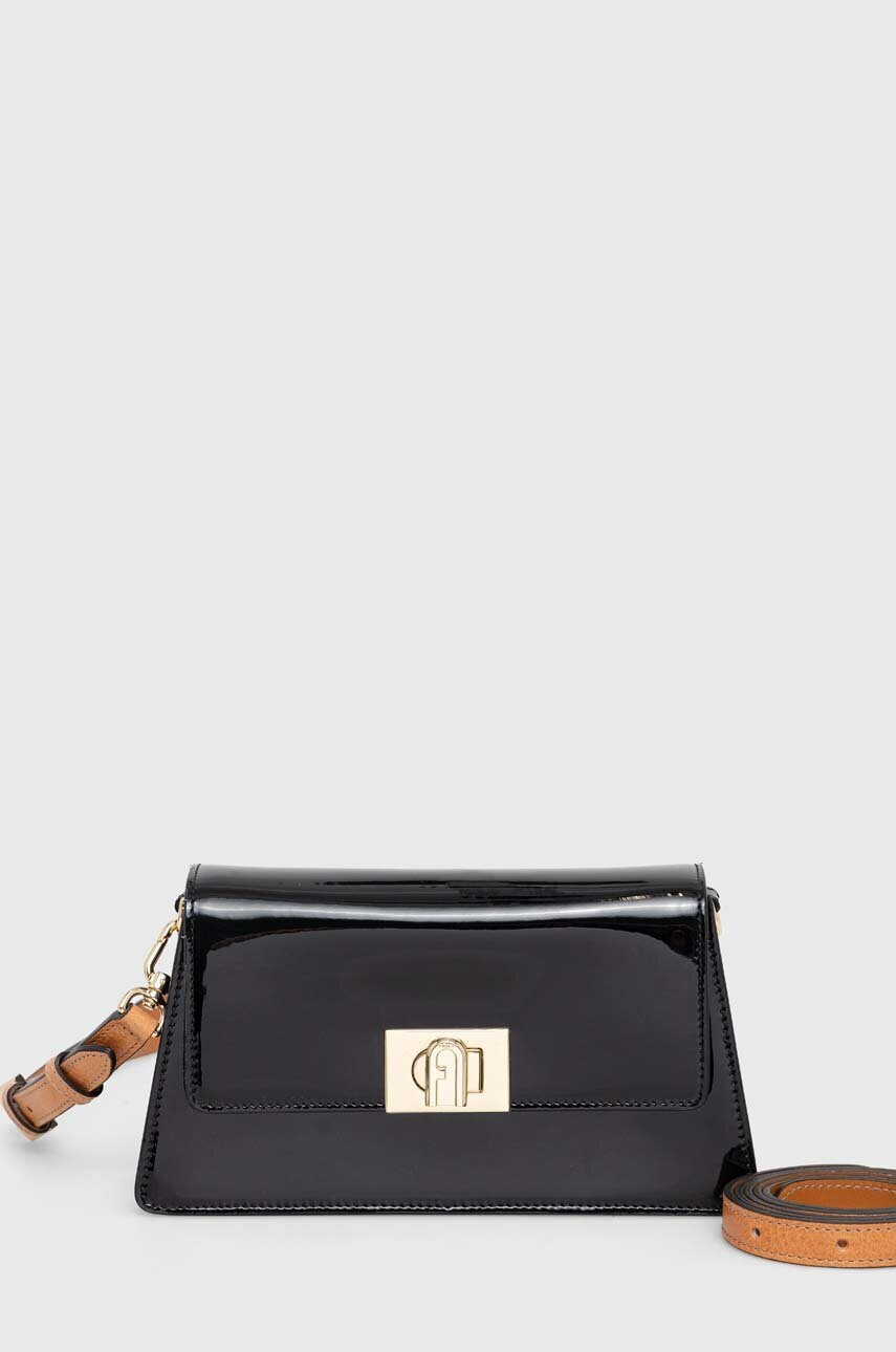 Furla Кожена чанта в черно - Pepit.bg