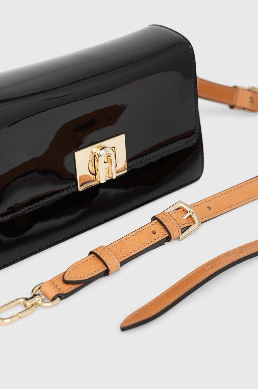 Furla Кожена чанта в черно - Pepit.bg