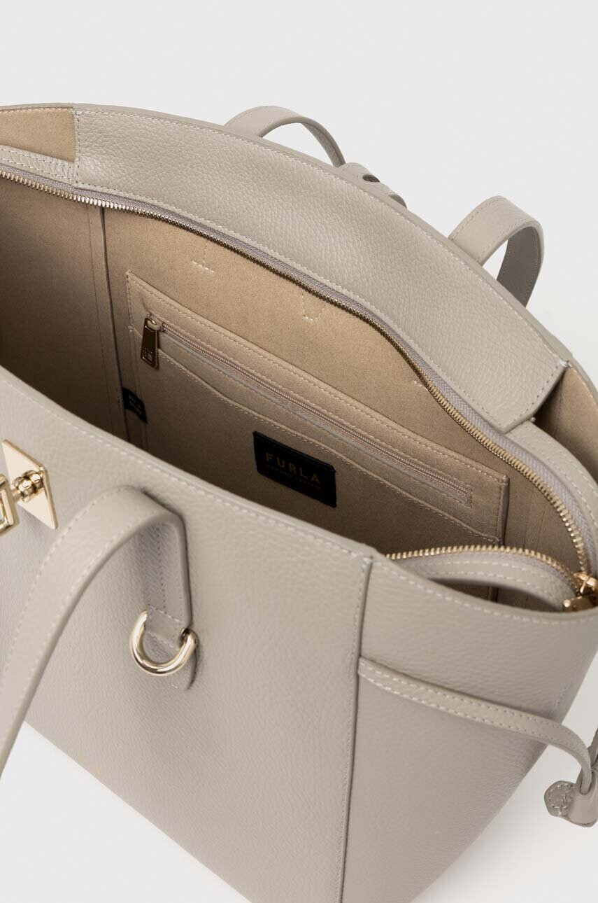Furla Кожена чанта в сиво - Pepit.bg