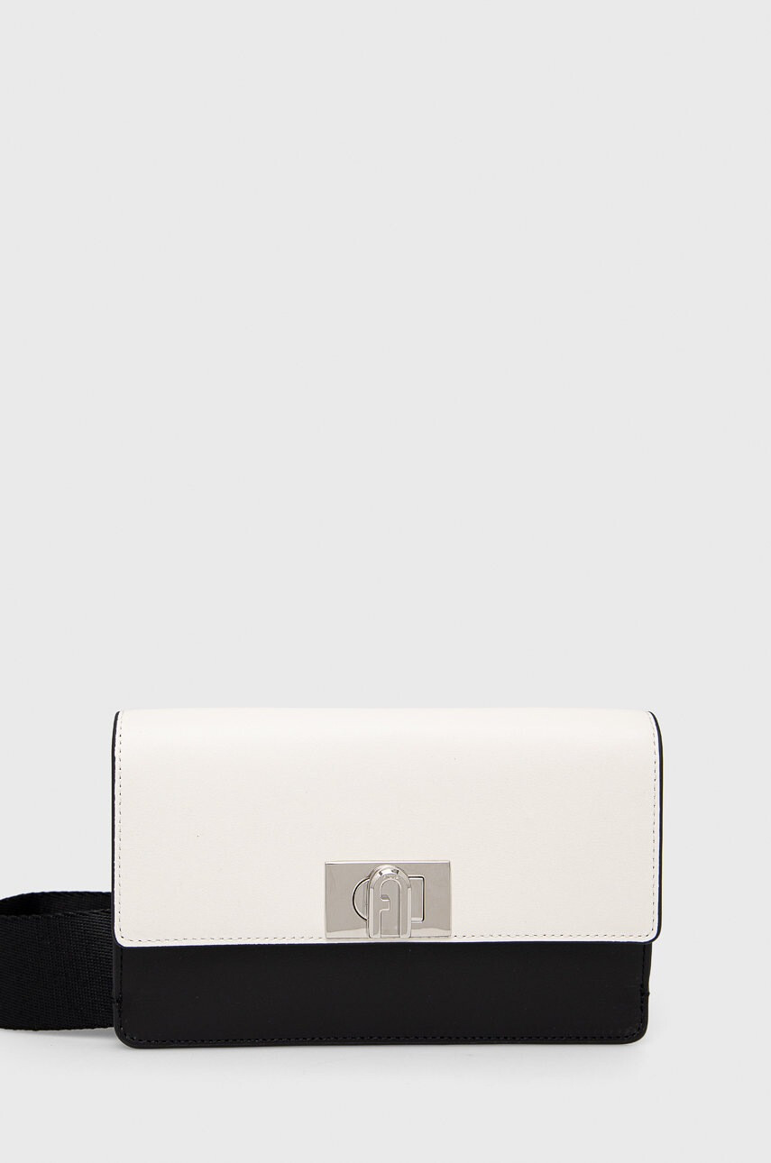 Furla Кожена чанта в бяло - Pepit.bg