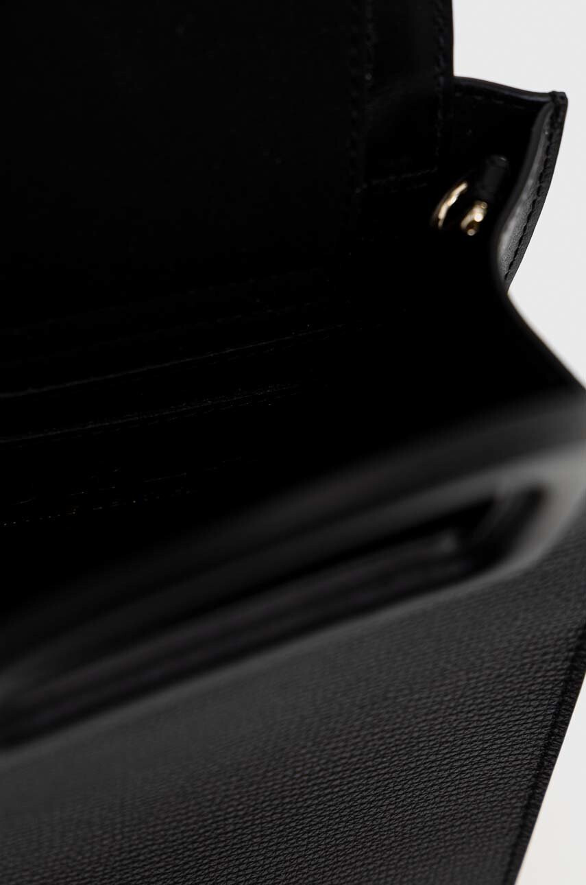 Furla Кожена чанта Dara в черно - Pepit.bg