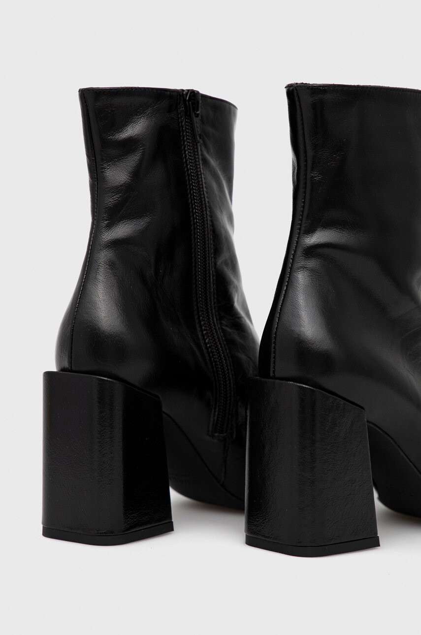 Furla Кожени боти Block Boot в черно с висок ток YD33FBK W36000 O6000 - Pepit.bg