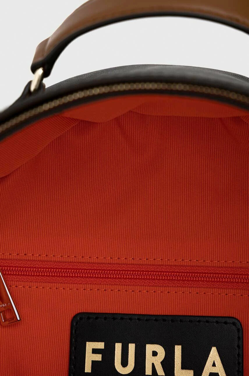 Furla Раница Favola в кафяво малък размер с десен - Pepit.bg