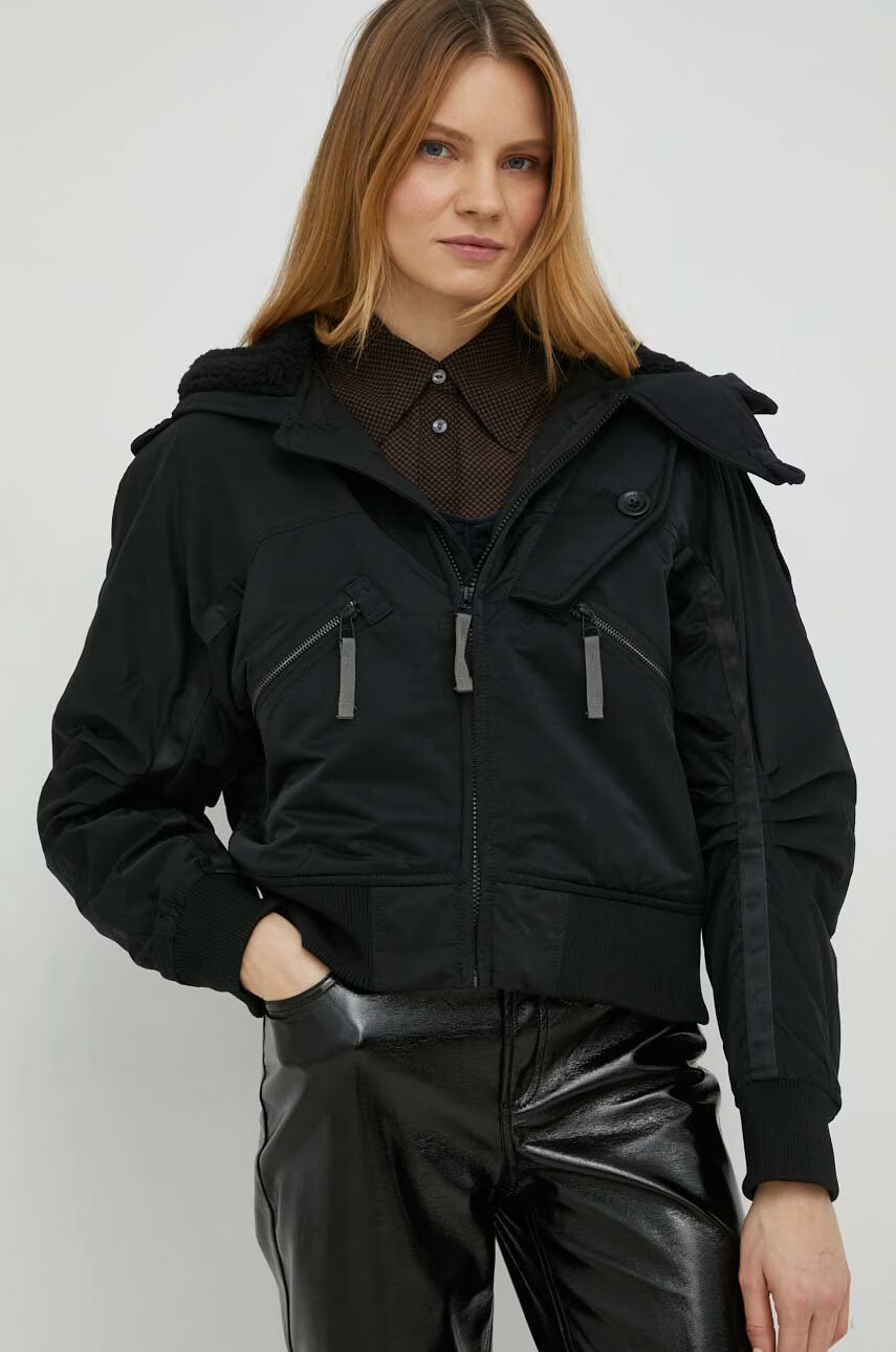G-Star Raw Яке в черно с преходна изолация с уголемена кройка - Pepit.bg