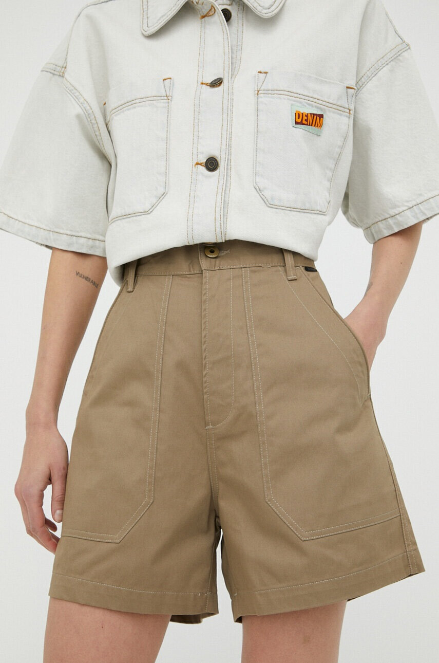 G-Star Raw Къс панталон в зелено - Pepit.bg