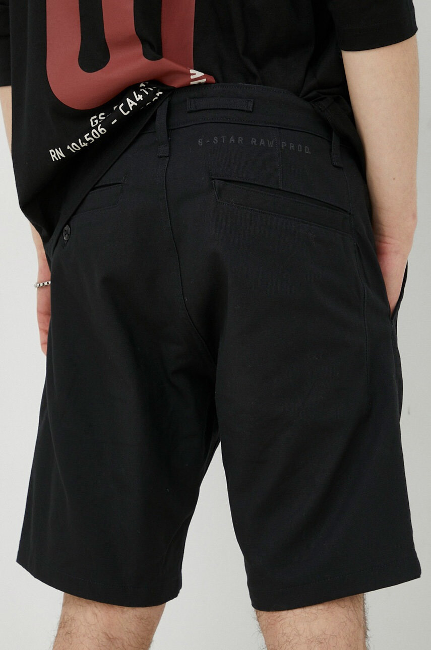 G-Star Raw Къс панталон в черно - Pepit.bg