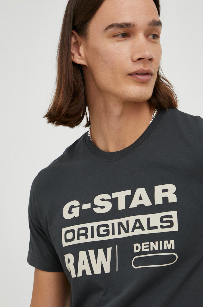 G-Star Raw Памучна тениска в сиво с принт - Pepit.bg