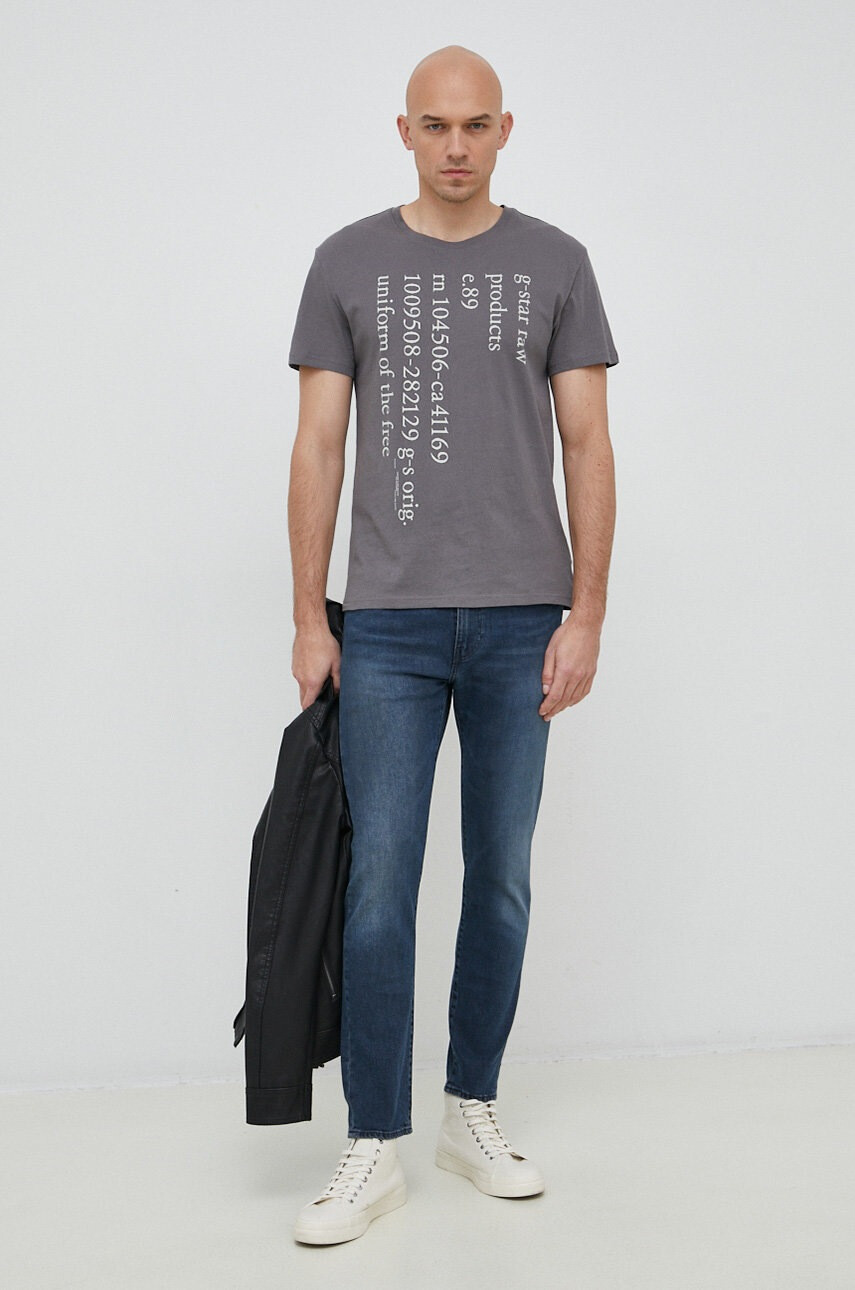 G-Star Raw Памучна тениска в сиво с принт - Pepit.bg