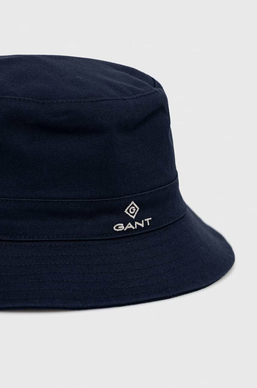 Gant Памучна капела в тъмносиньо от памук - Pepit.bg