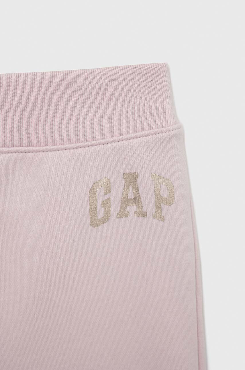 Gap Детски спортен панталон в лилаво с принт - Pepit.bg