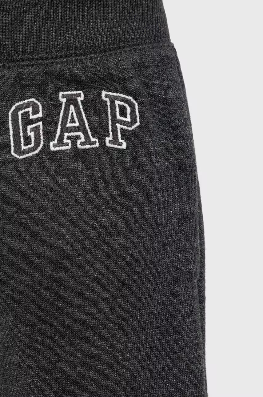 Gap Детски спортен панталон в лилаво с принт - Pepit.bg