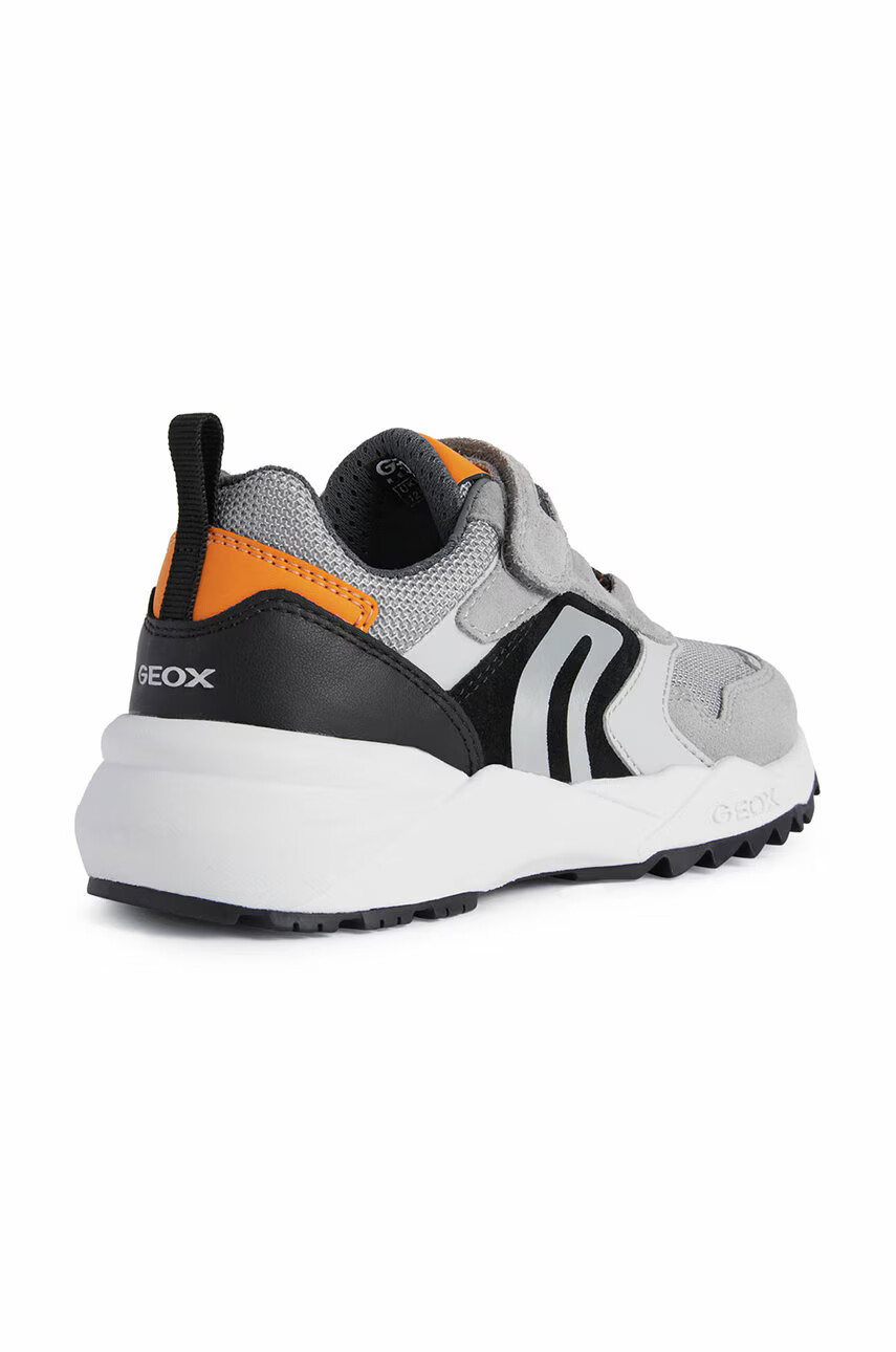 Geox Детски обувки в сиво - Pepit.bg