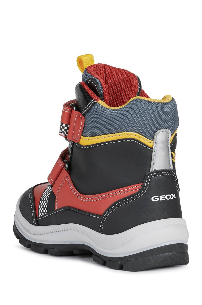 Geox Детски обувки в червено - Pepit.bg