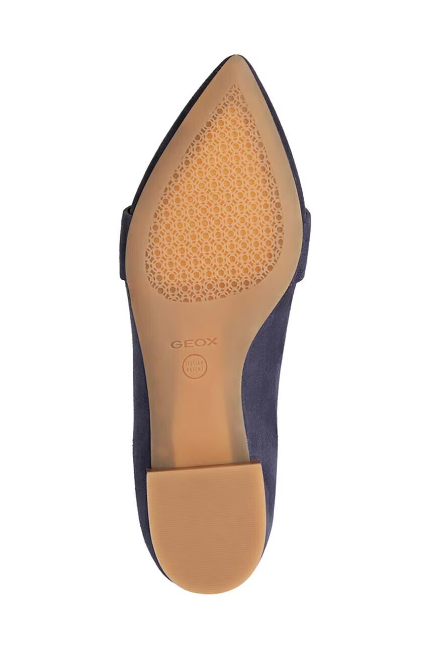 Geox Велурени мокасини D CHARYSSA A в тъмносиньо D359BA 00021 C4002 - Pepit.bg