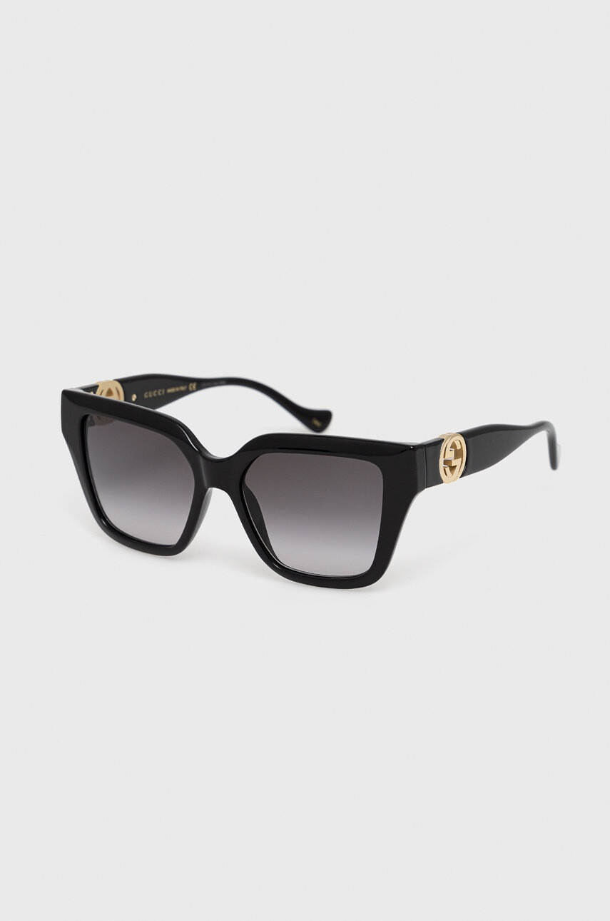 Gucci Слънчеви очила в черно - Pepit.bg