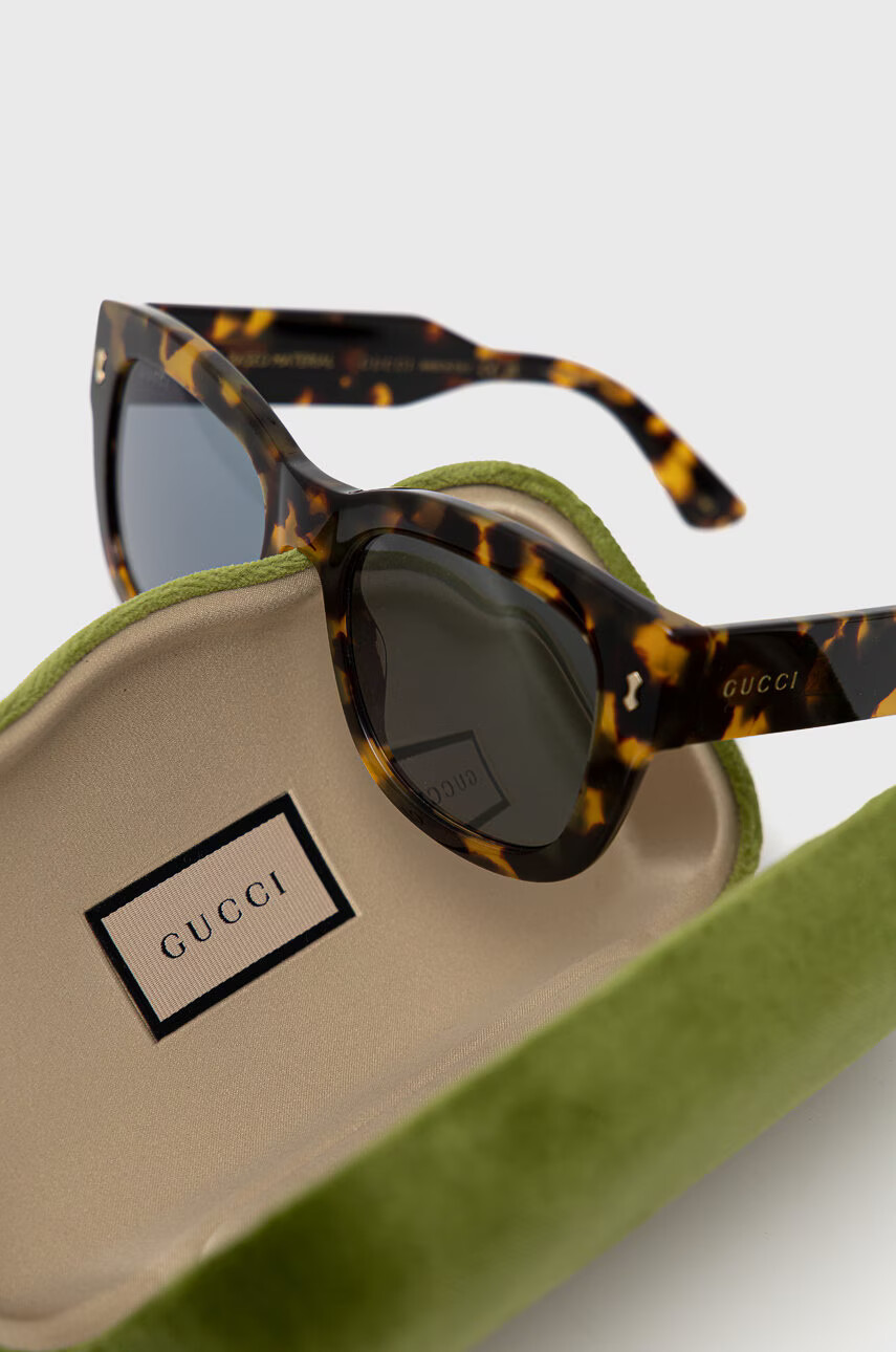 Gucci Слънчеви очила в кафяво - Pepit.bg
