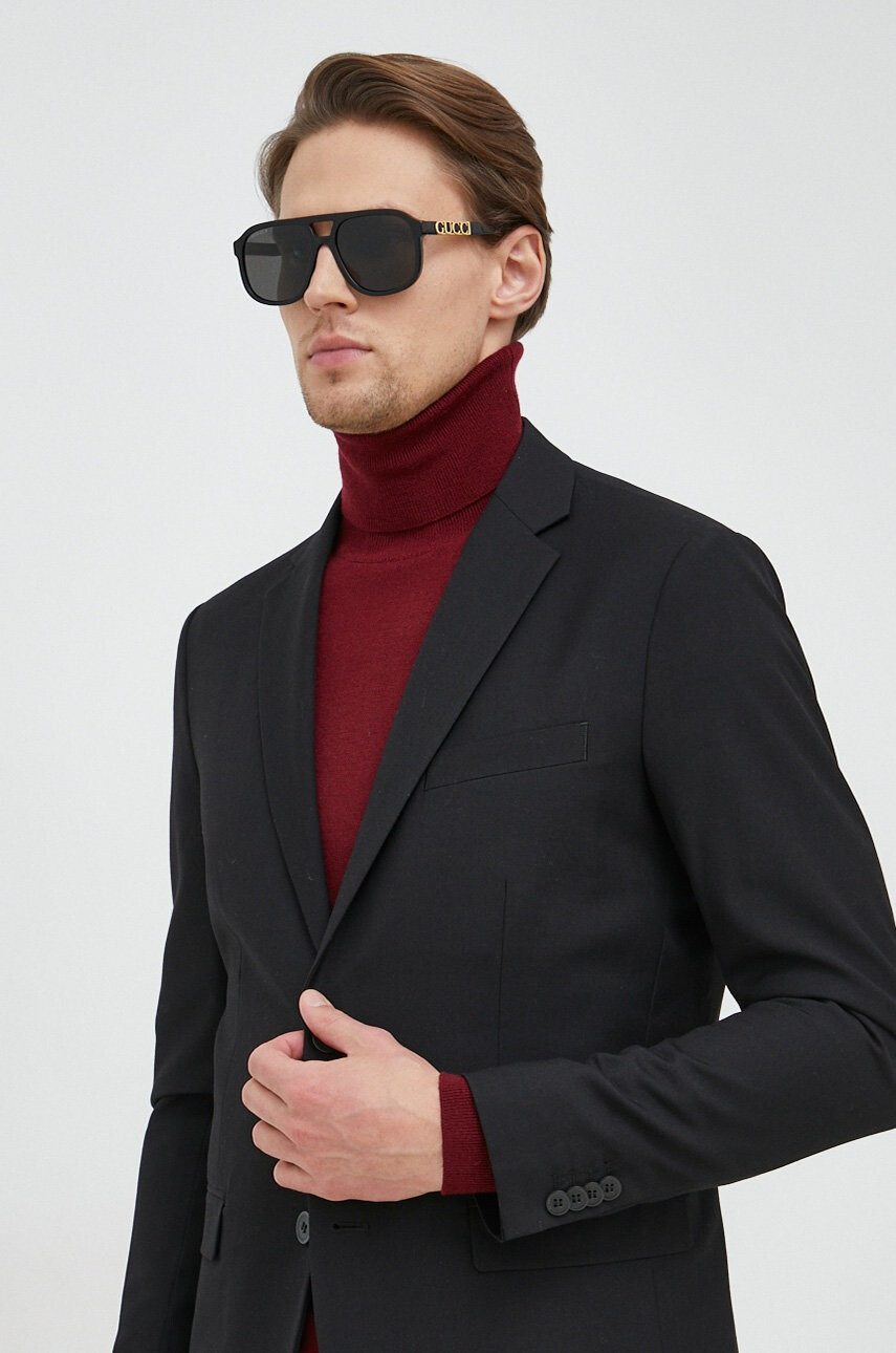 Gucci Слънчеви очила в черно - Pepit.bg