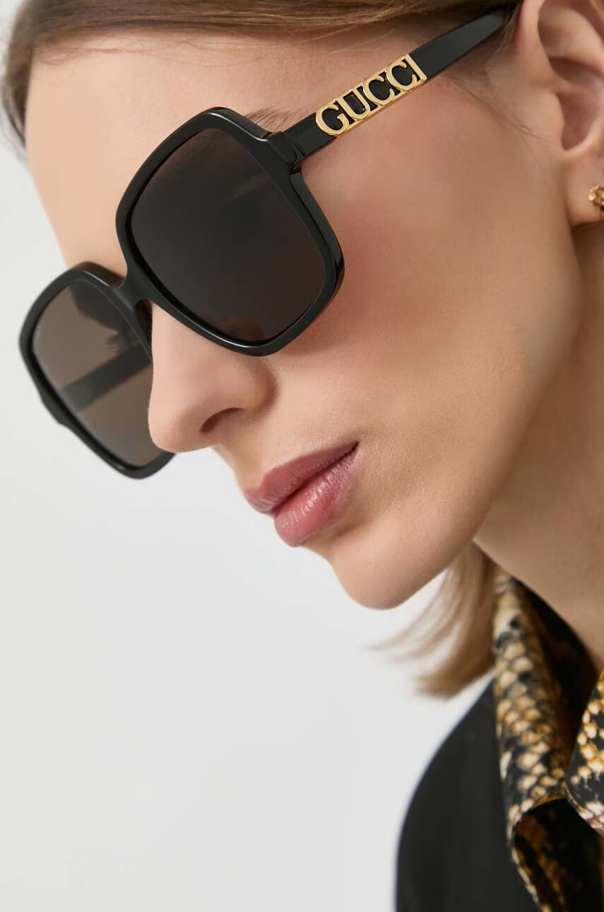 Gucci Слънчеви очила в сиво - Pepit.bg