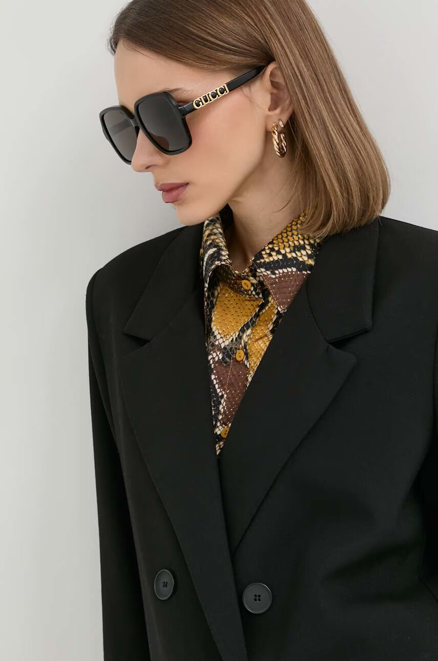 Gucci Слънчеви очила в сиво - Pepit.bg