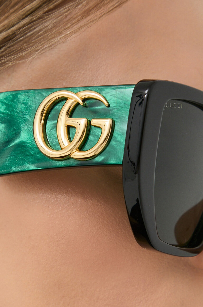 Gucci Слънчеви очила в зелено - Pepit.bg