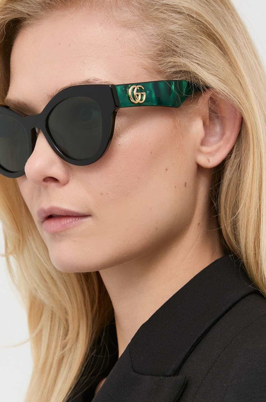 Gucci Слънчеви очила в зелено - Pepit.bg