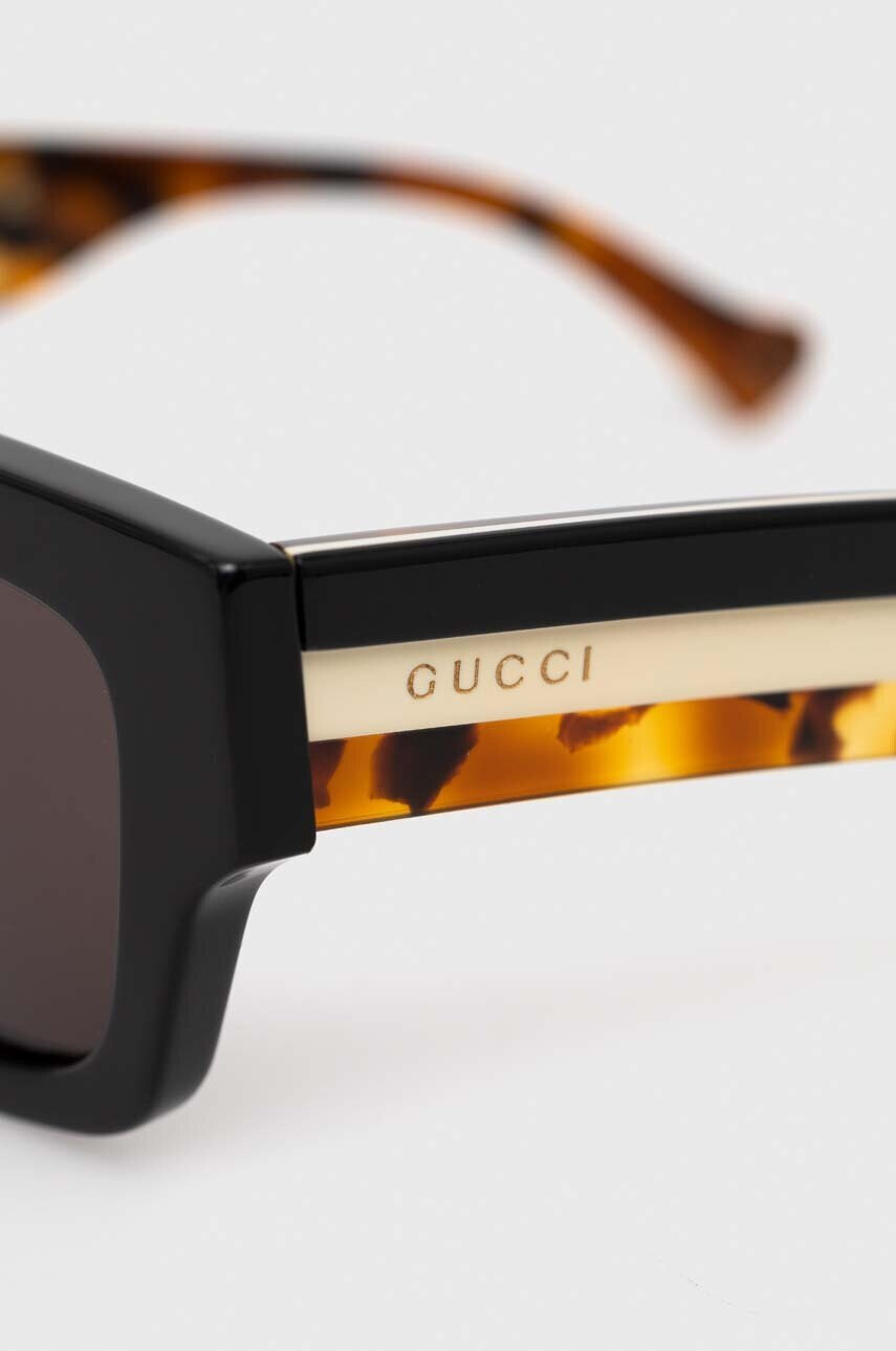 Gucci Слънчеви очила в черно - Pepit.bg