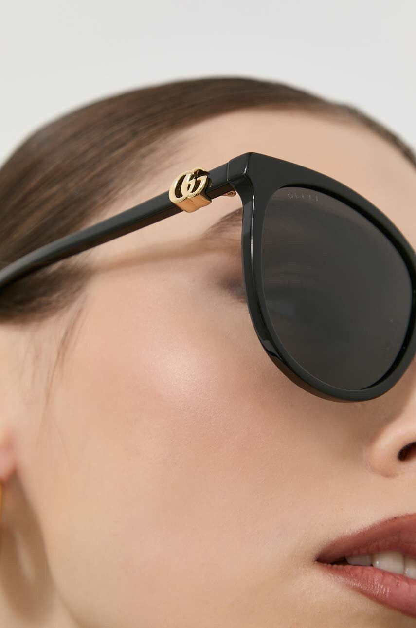 Gucci Слънчеви очила GG1180SK - Pepit.bg