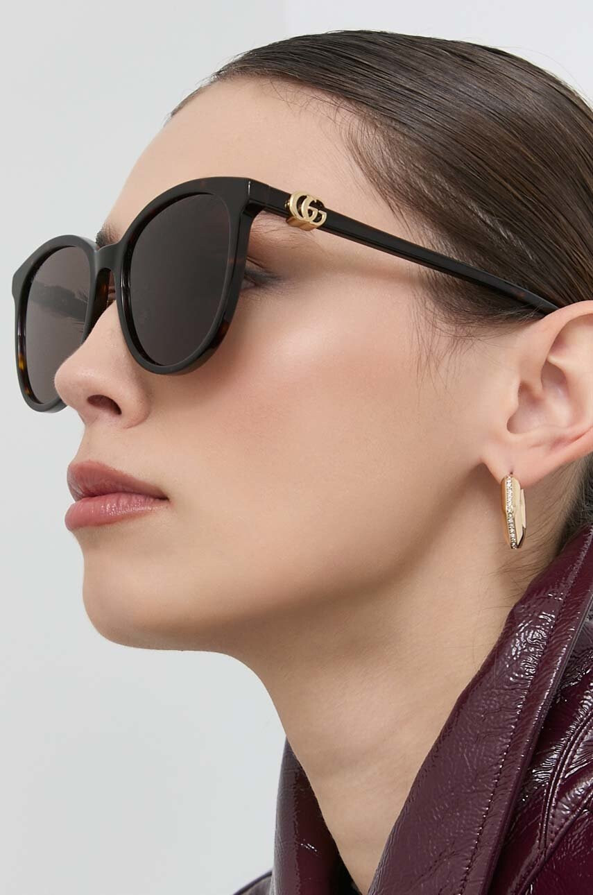 Gucci Слънчеви очила GG1180SK в кафяво - Pepit.bg